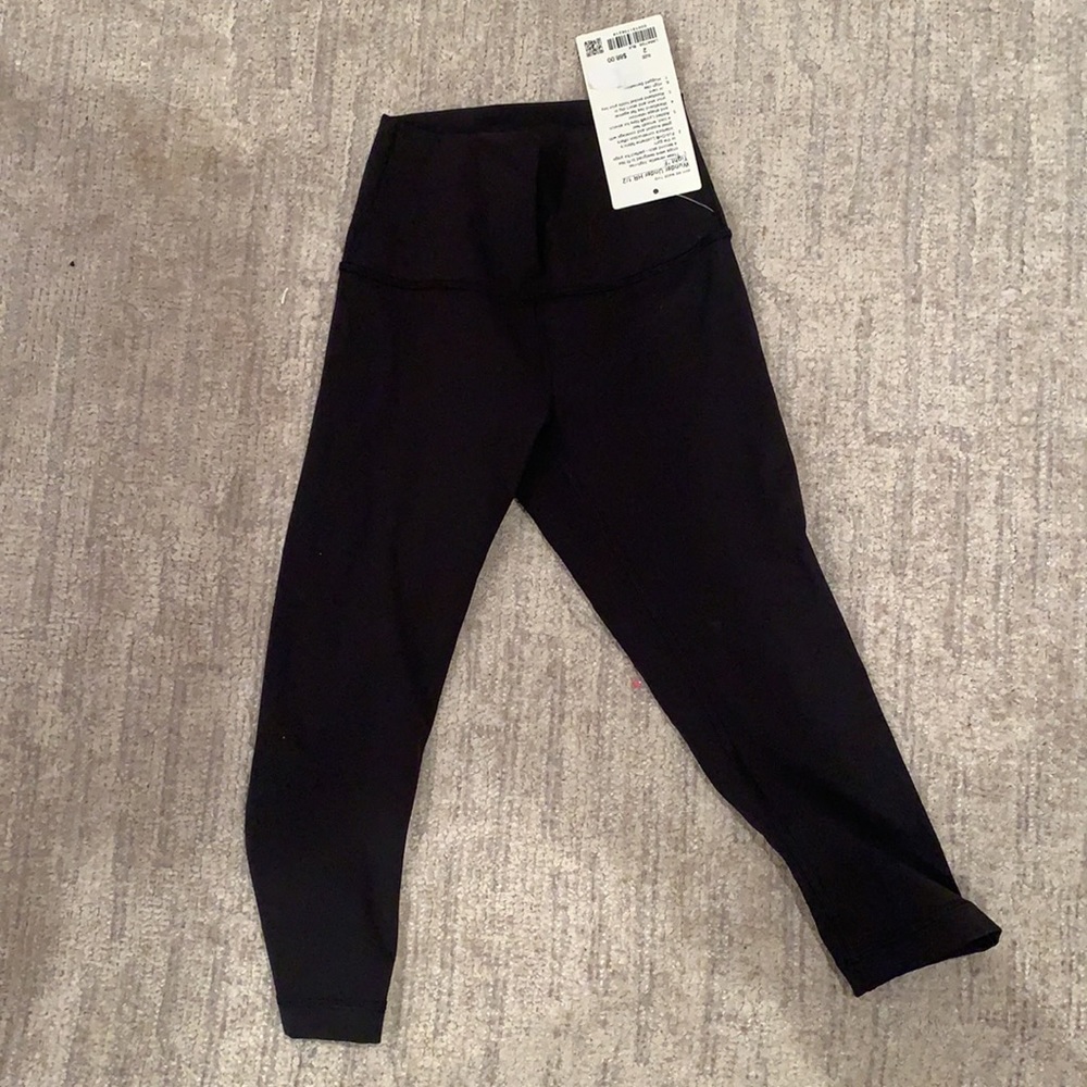 Lulu lemon wunder under HR 1/2 tight
